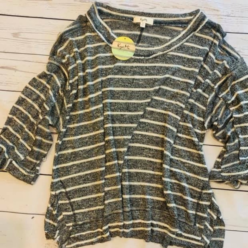 Slouchy sweater  top